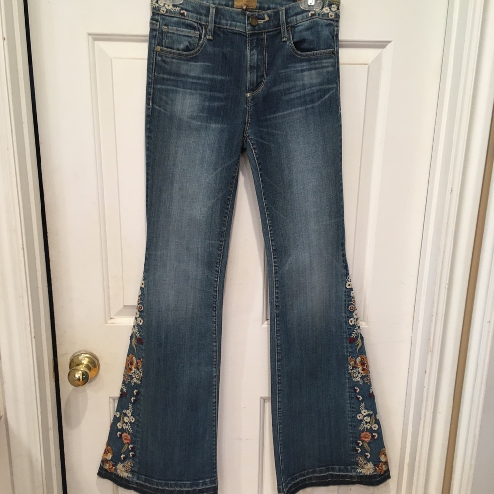DRIFWOOD FARRAH EMBROIDERED JEANS SIZE 26